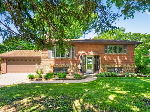 4N326 Wiant Road , West Chicago, IL 60185