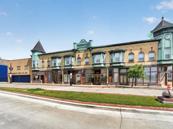 900 State St, Racine, WI 53404