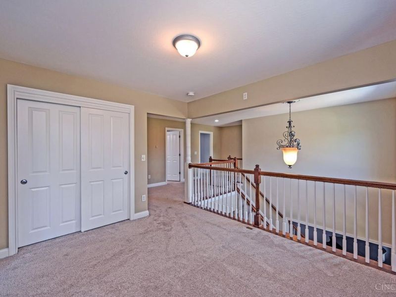 245 Hunter Woods Drive, Oxford, OH 45056 Photo 23