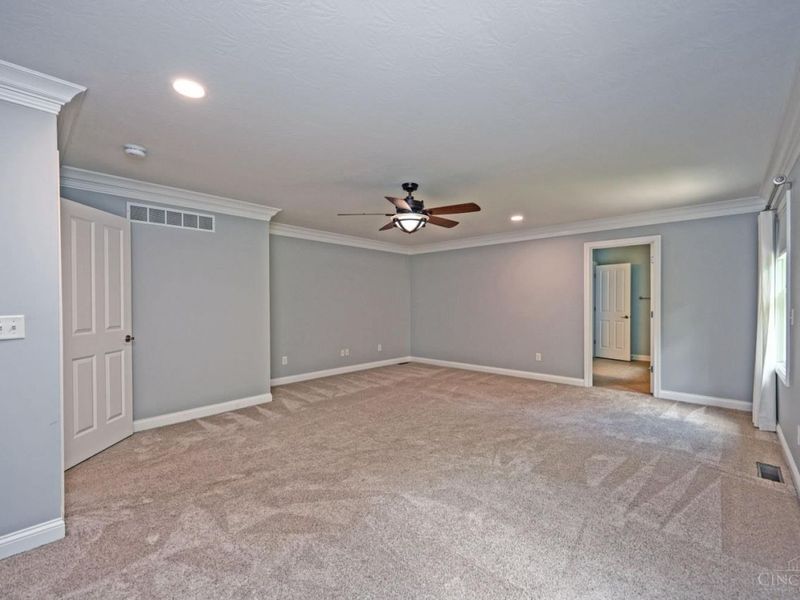 245 Hunter Woods Drive, Oxford, OH 45056 Photo 25