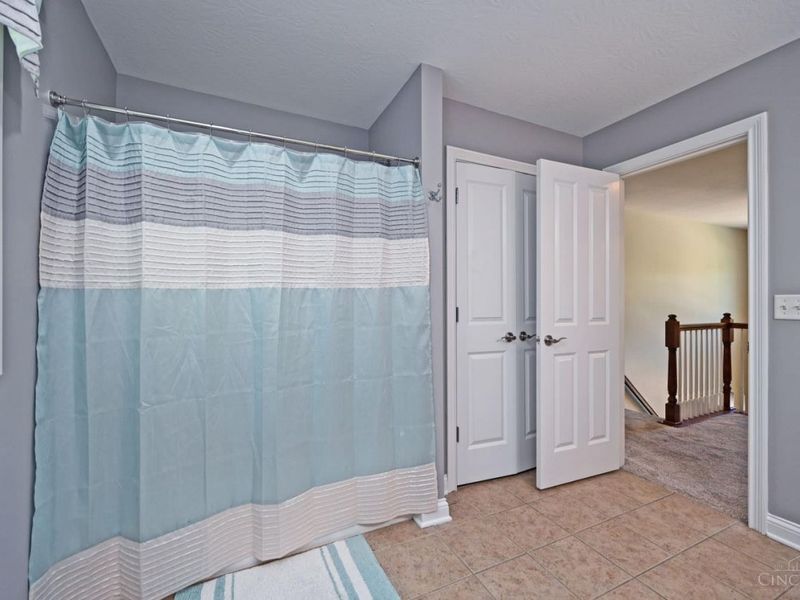 245 Hunter Woods Drive, Oxford, OH 45056 Photo 32