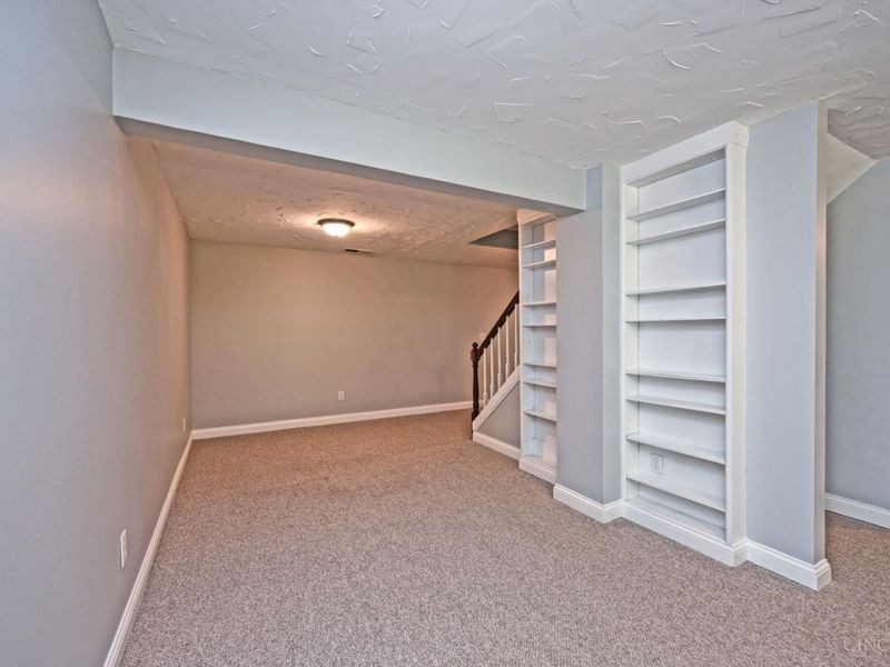 245 Hunter Woods Drive, Oxford, OH 45056 Photo 36