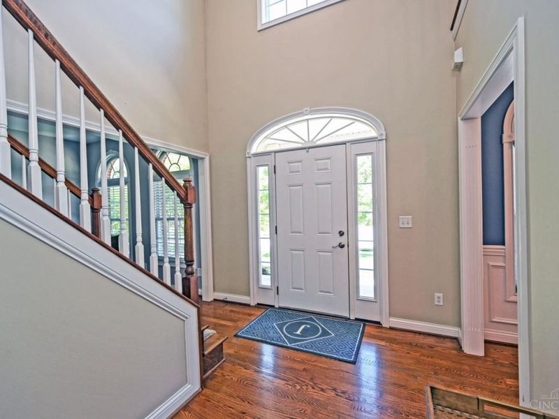245 Hunter Woods Drive, Oxford, OH 45056 Photo 4