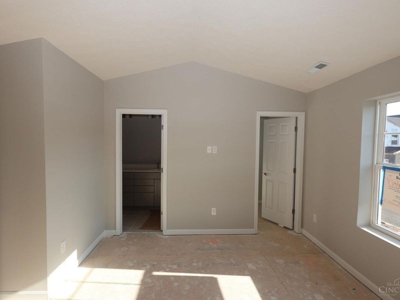 7251 Grandpoint Drive, Unit 28, West Chester, OH 45040 Photo 11