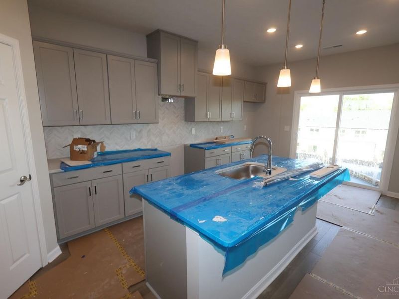 7251 Grandpoint Drive, Unit 28, West Chester, OH 45040 Photo 4