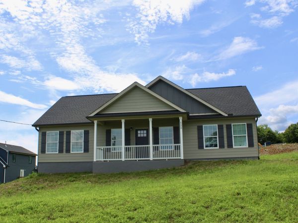 111 Alice Preston Loop , Gordonsville, TN 38563