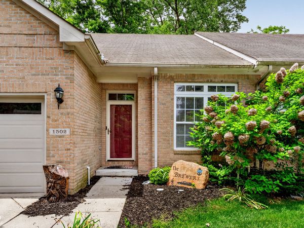 1502 Hideaway Drive , Brownsburg, IN 46112