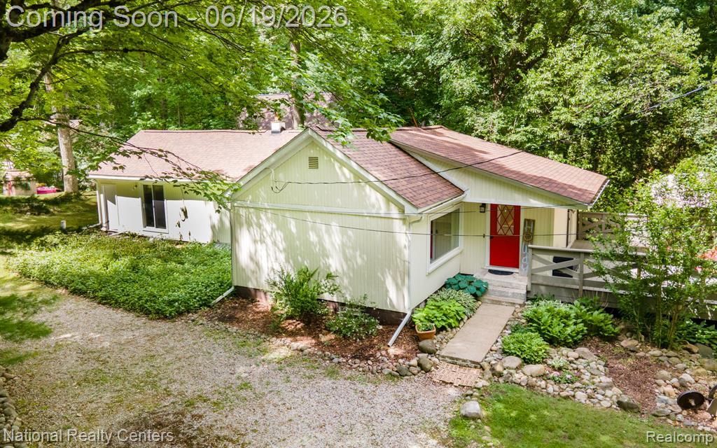 5223 Woodlane Road, Independence Township, MI 48348 Main Photo
