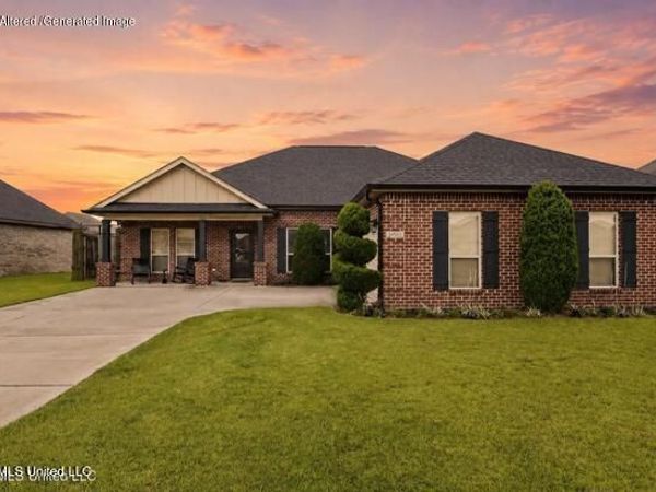 6682 Sugarcane Circle, Ocean Springs, MS 39564