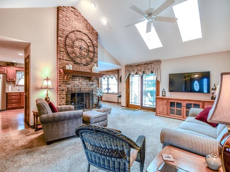 1337 Maplecrest Drive, Troy, OH 45373 Photo 12