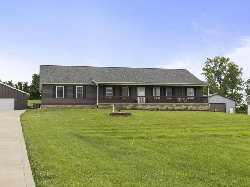 325 Carroll Eastern Road NW, Carroll, OH 43112 Photo 1