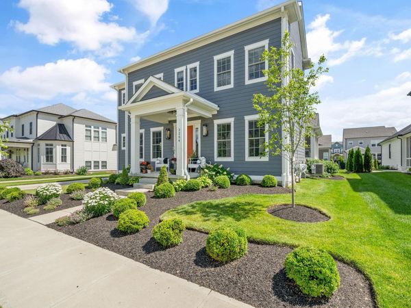 2254 Walnut Way, Lewis Center, OH 43035