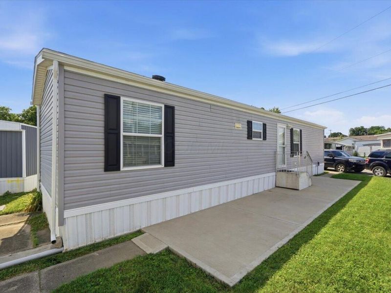 817 Janice Parkway, Columbus, OH 43223 Photo 5