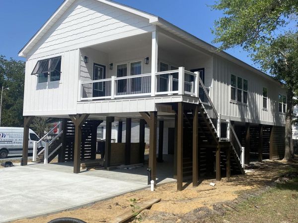 112 NE 65th Street, Oak Island, NC 28465