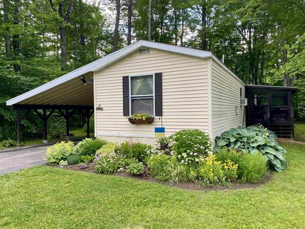 47 Fox Hill Lane, Conway, NH 03813