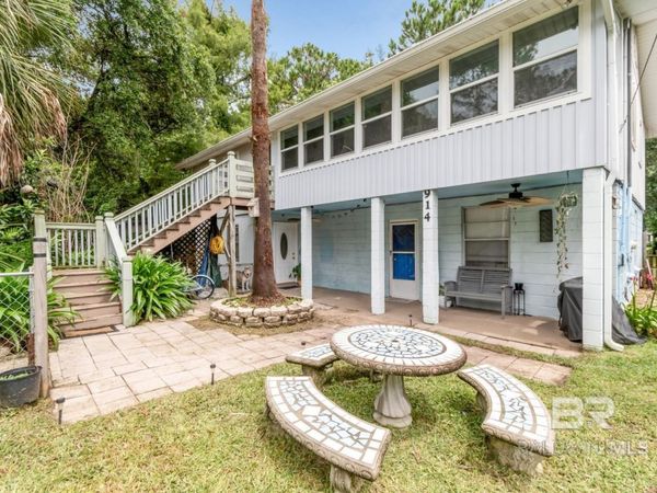 914 Cadillac Avenue, Dauphin Island, AL 36528