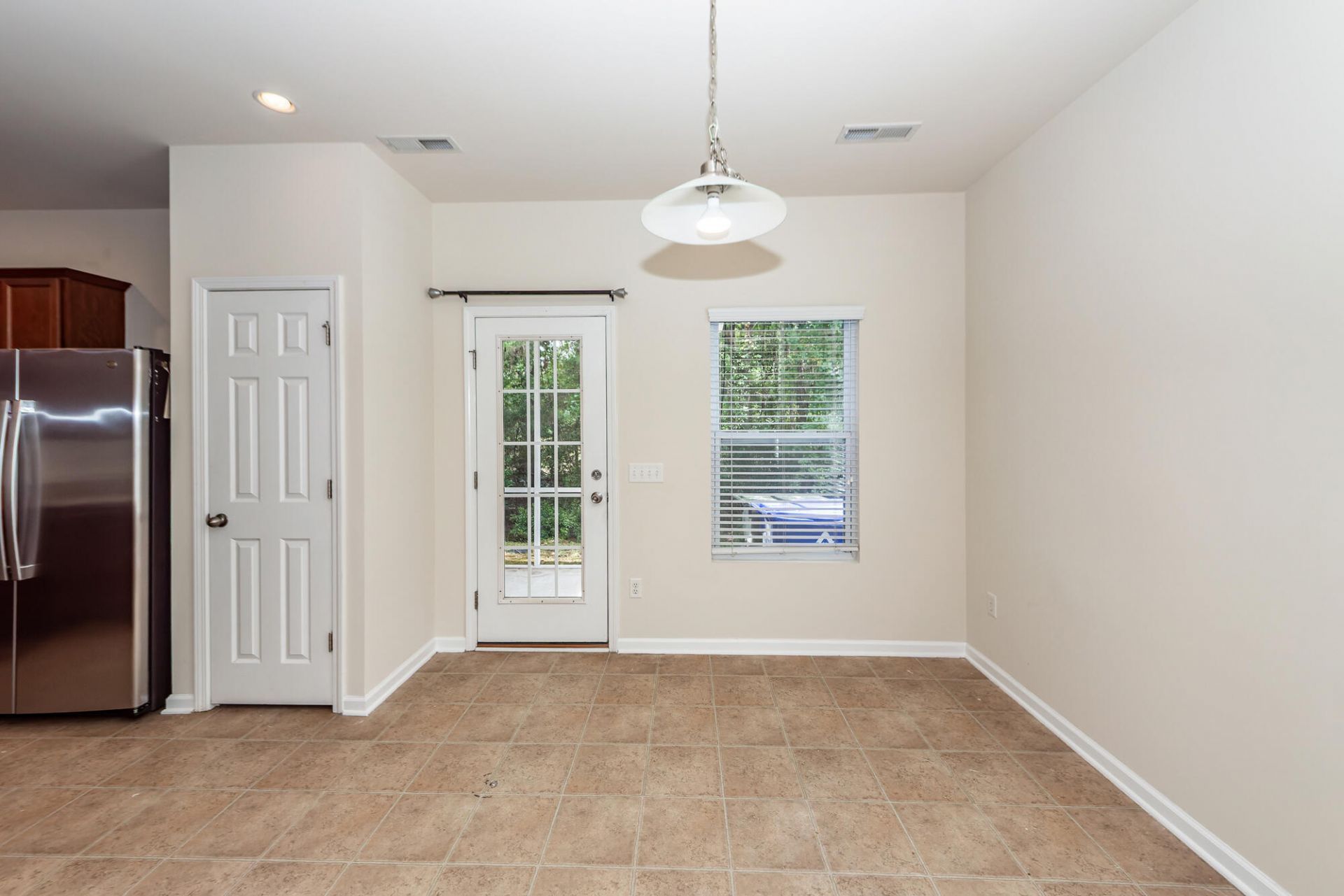 1629 Cristalino Circle Photo 12