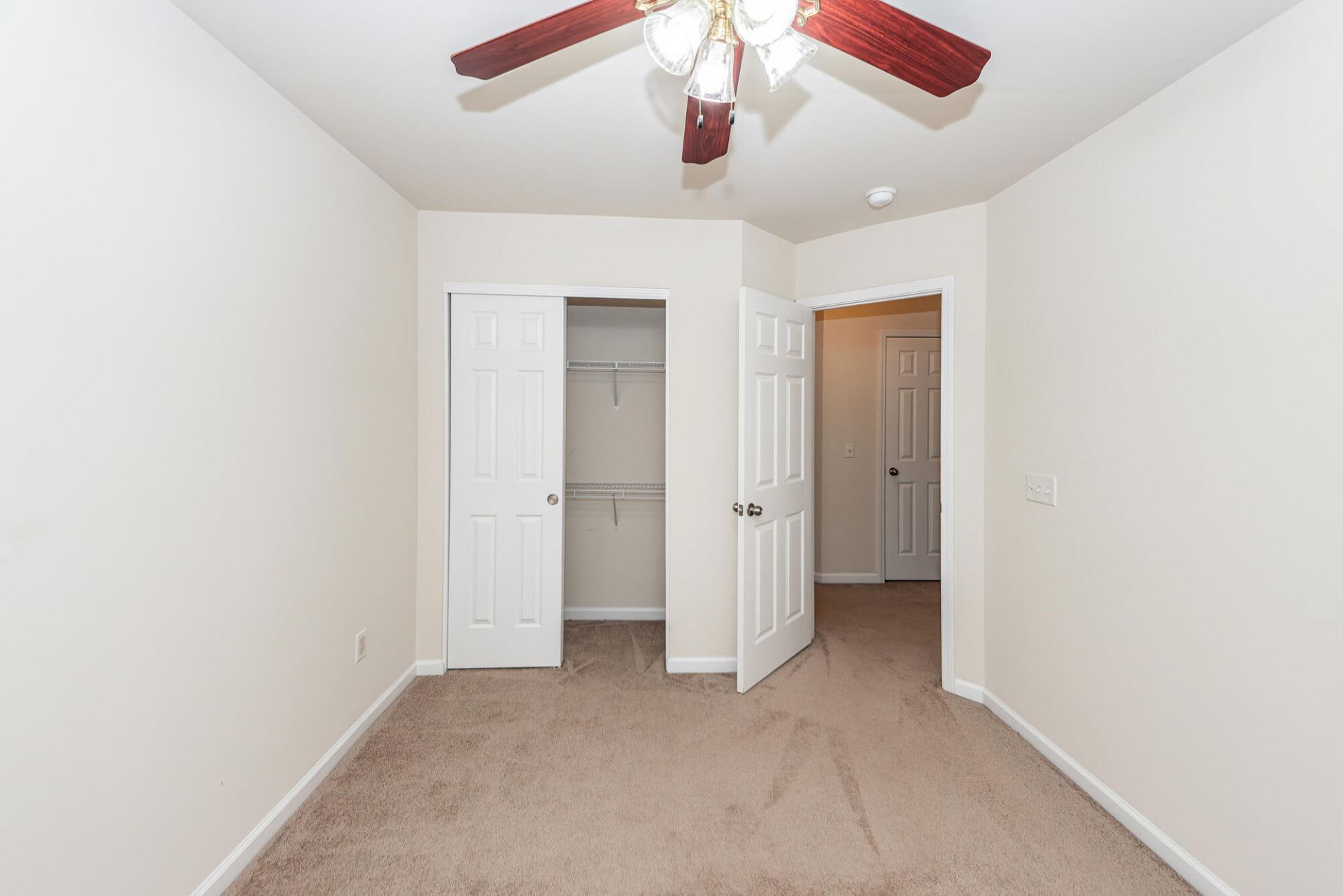 1629 Cristalino Circle Photo 26
