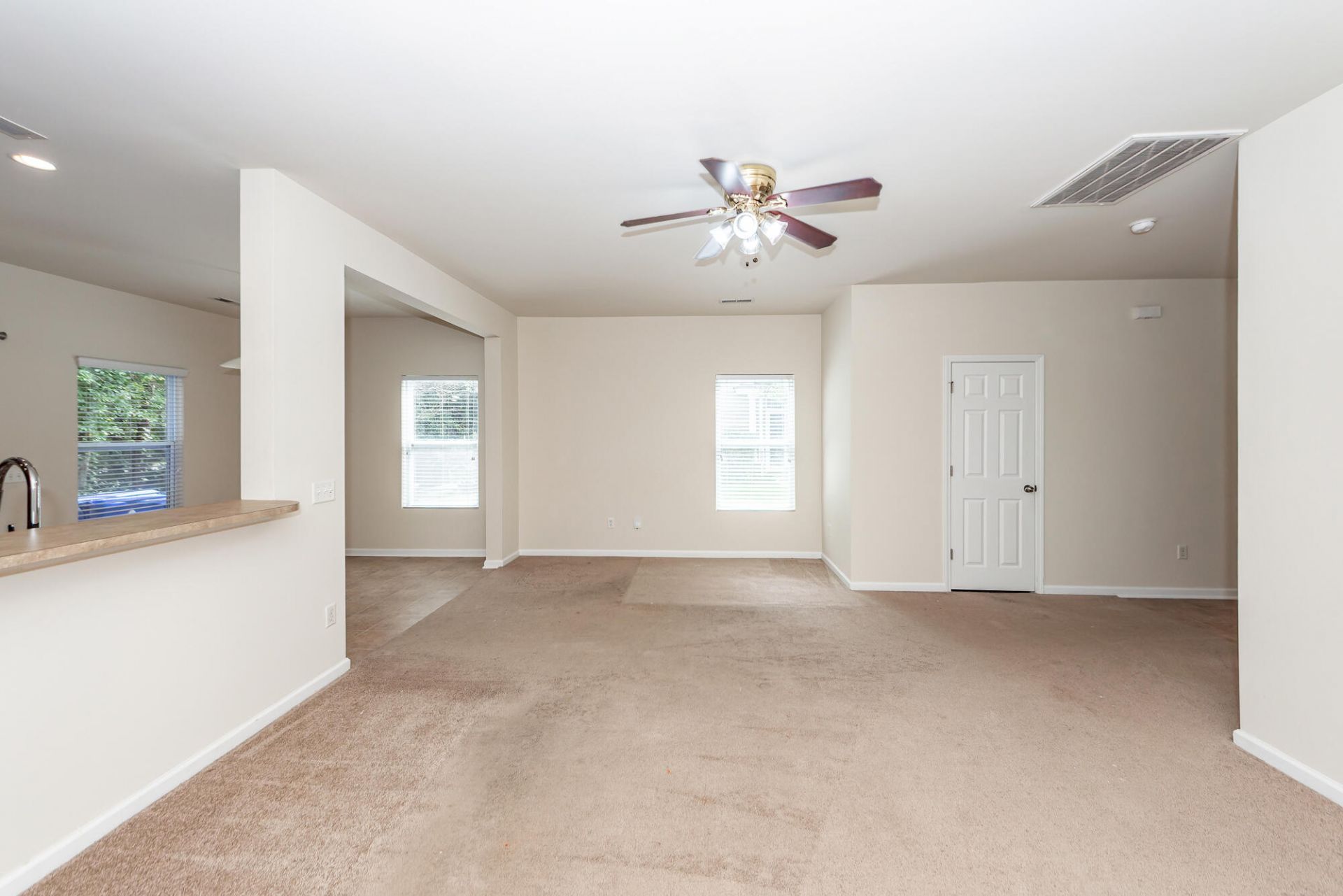 1629 Cristalino Circle Photo 7