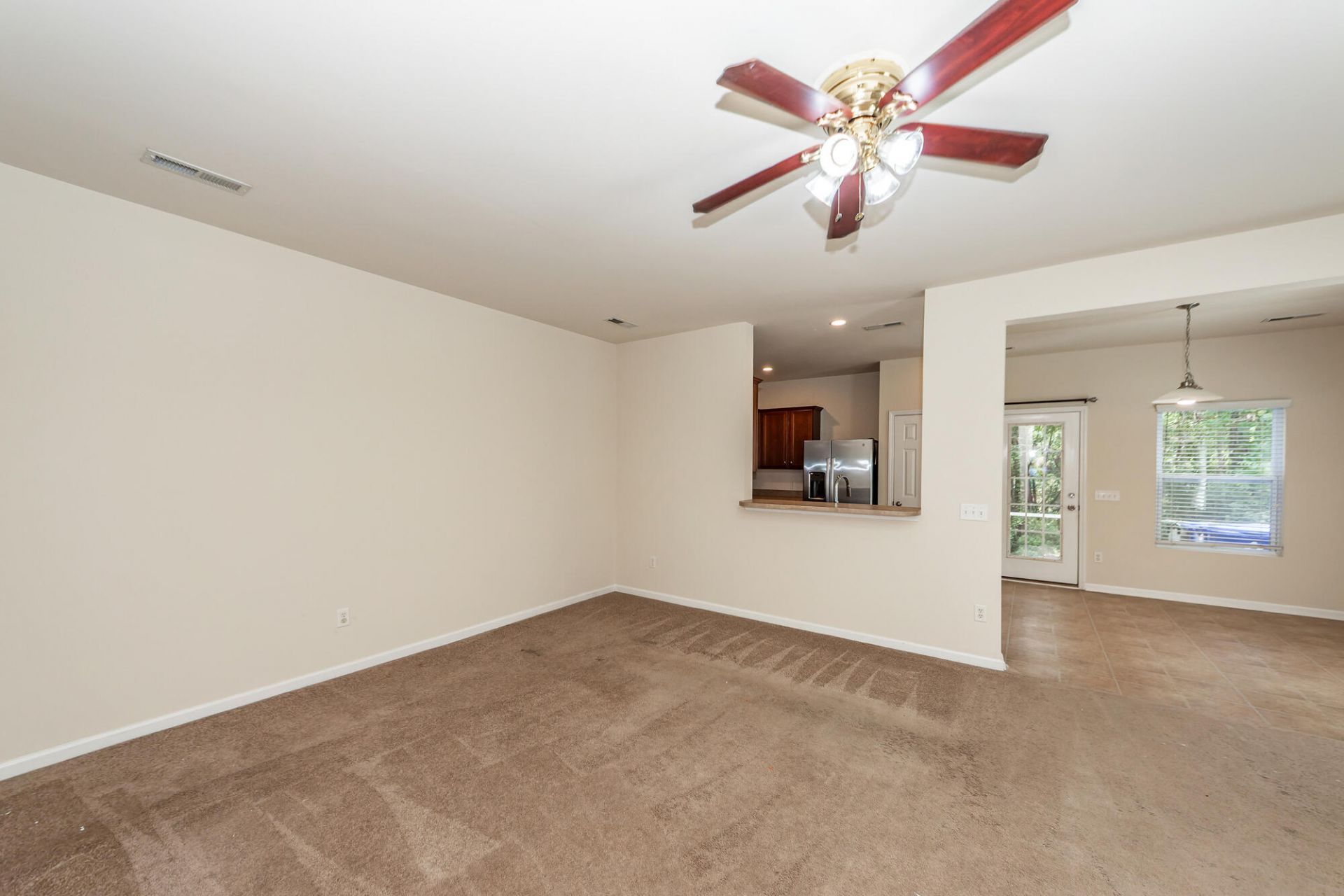 1629 Cristalino Circle Photo 8