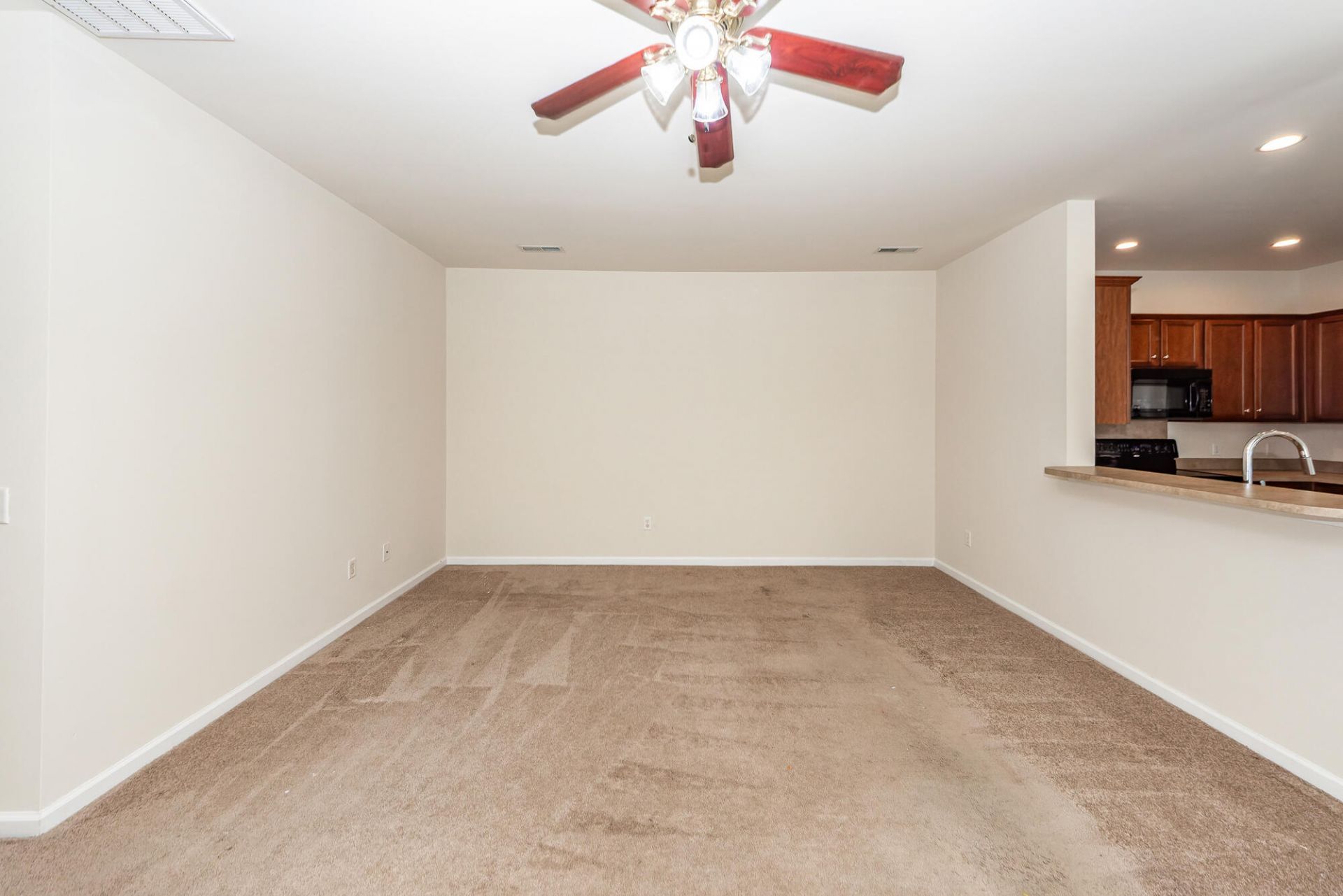 1629 Cristalino Circle Photo 9