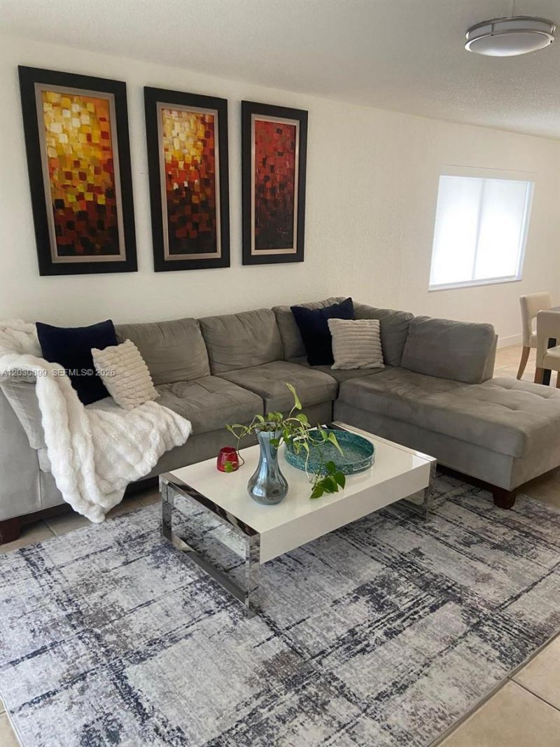 16184 Laurel Dr , Unit 204, Weston, FL 33326 Photo