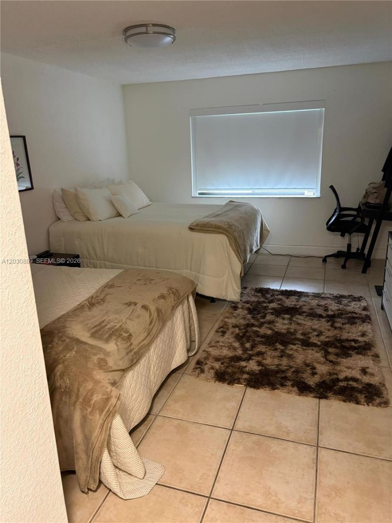 16184 Laurel Dr , Unit 204, Weston, FL 33326 Photo