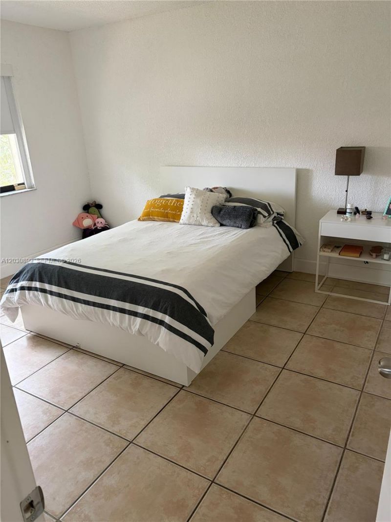 16184 Laurel Dr , Unit 204, Weston, FL 33326 Photo