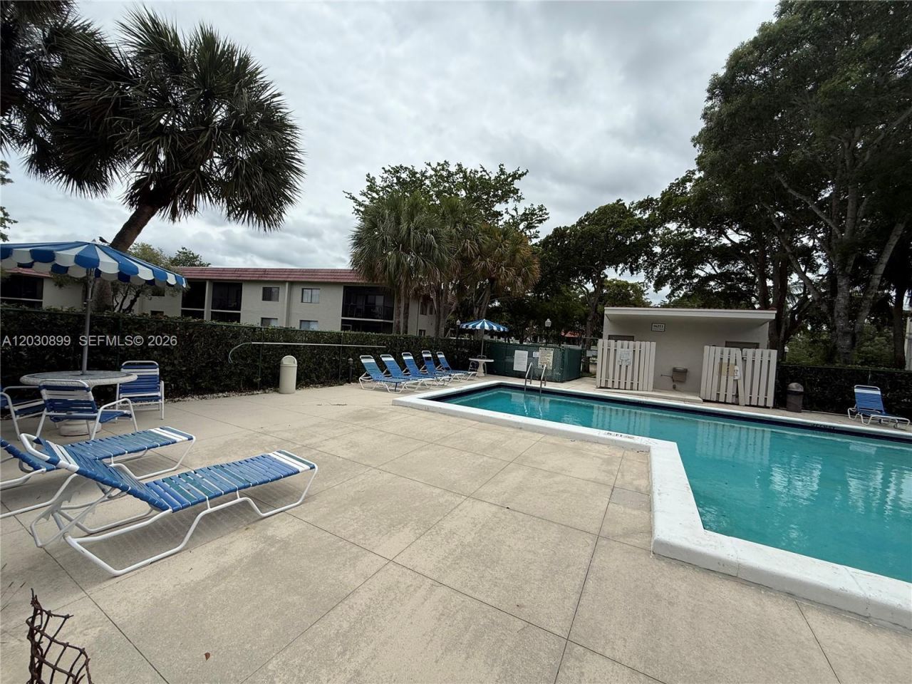 16184 Laurel Dr , Unit 204, Weston, FL 33326 Photo