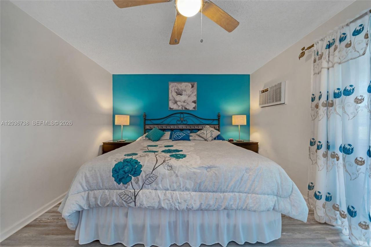 15610 NE 6th Ave , Unit 34C, Miami, FL 33162 Photo
