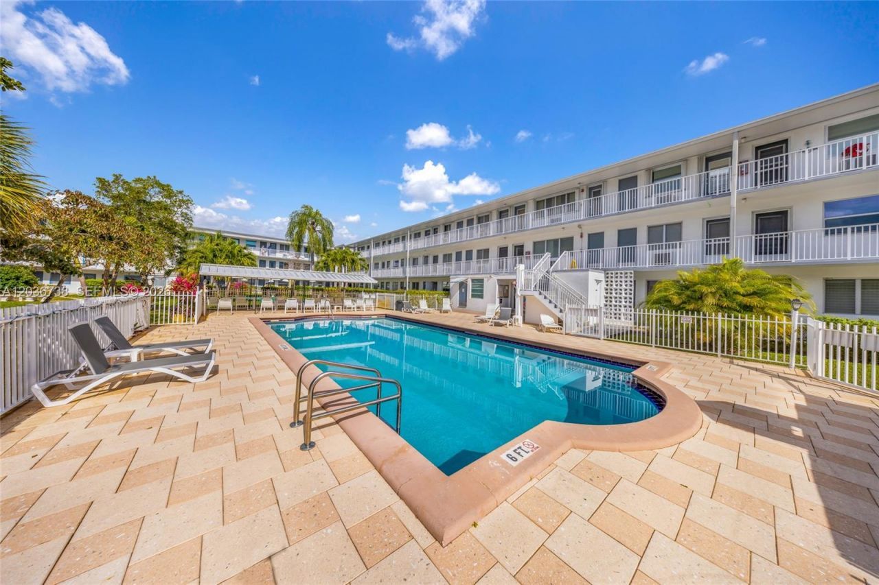 15610 NE 6th Ave , Unit 34C, Miami, FL 33162 Photo