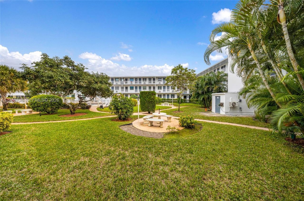 15610 NE 6th Ave , Unit 34C, Miami, FL 33162 Photo