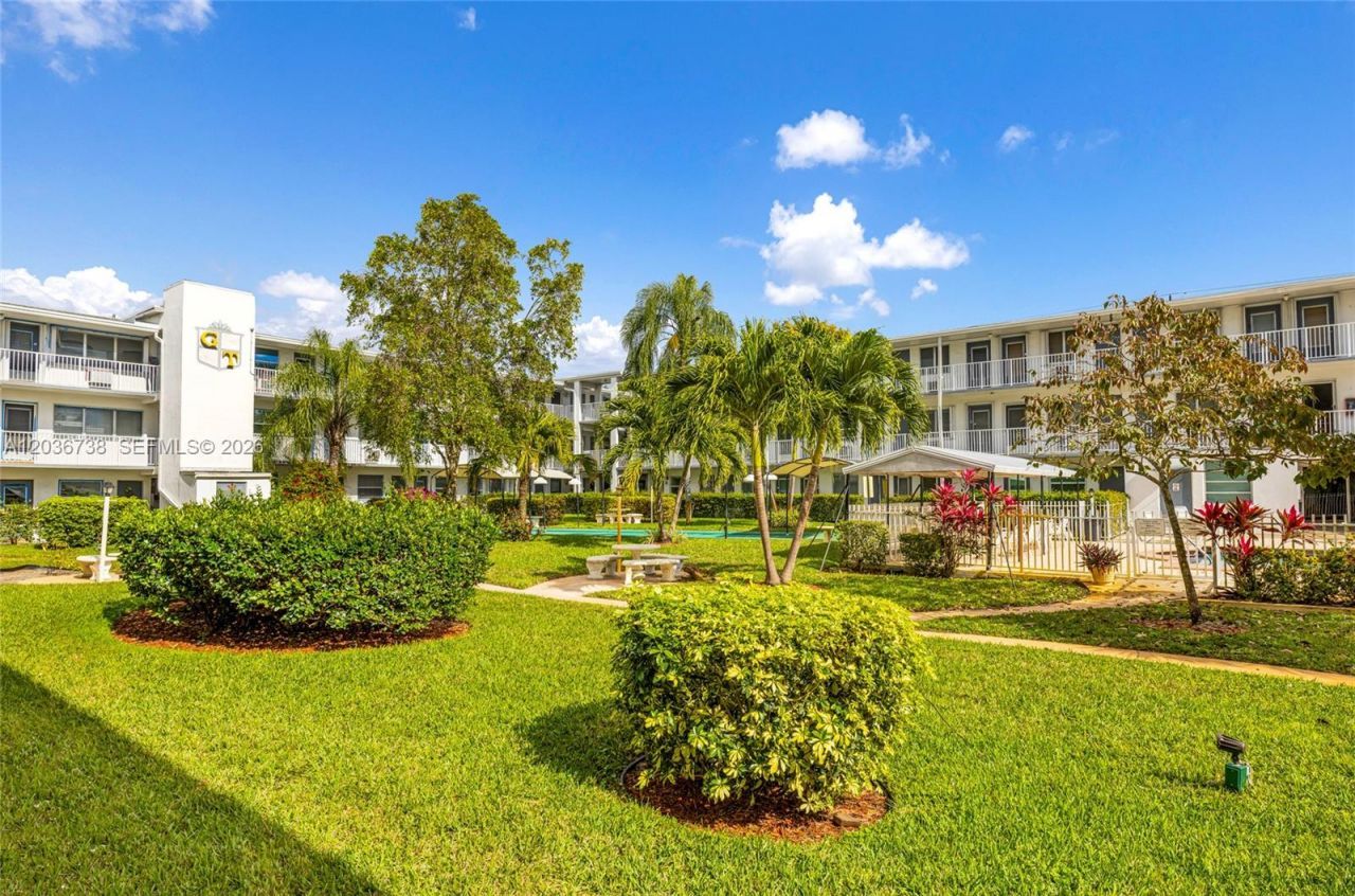 15610 NE 6th Ave , Unit 34C, Miami, FL 33162 Photo