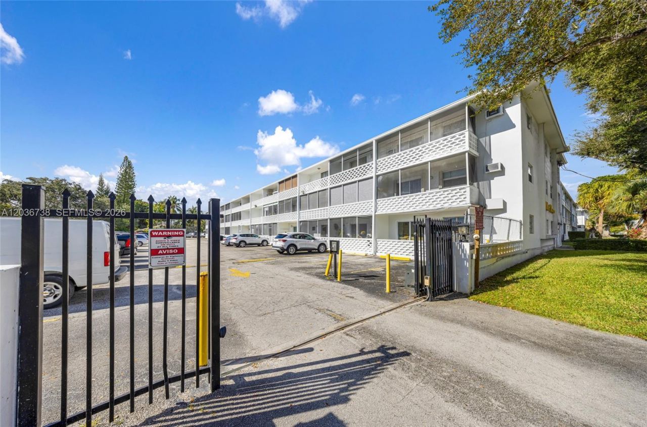 15610 NE 6th Ave , Unit 34C, Miami, FL 33162 Photo