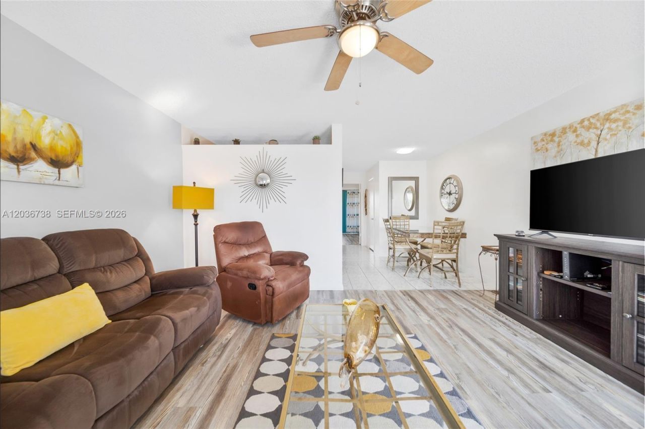 15610 NE 6th Ave , Unit 34C, Miami, FL 33162 Photo
