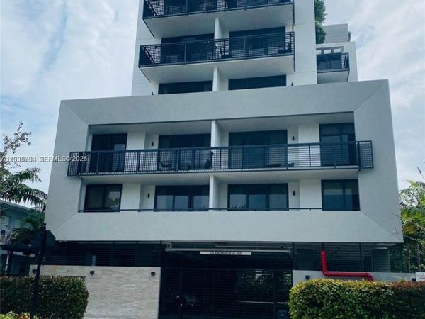 1120 98th St , Unit 301, Bay Harbor Islands, FL 33154