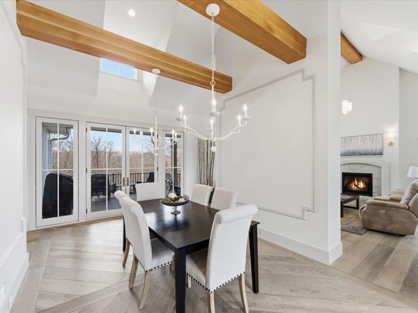 9810 Sky Lane, Eden Prairie, MN 55347