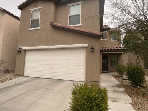 5680 Woods Crossing Street , Las Vegas, NV 89148