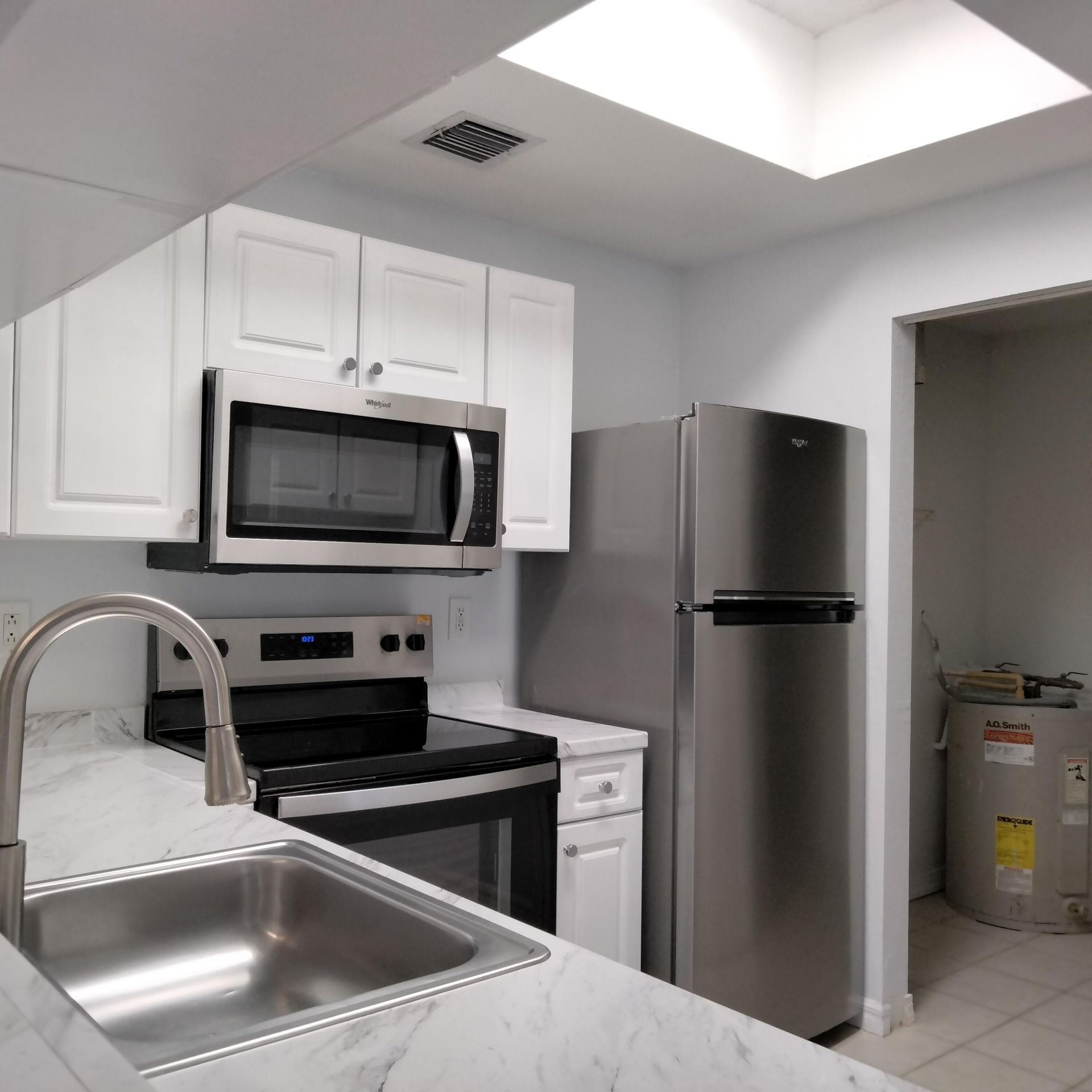 2803 Sarento Place, Unit 111, Palm Beach Gardens, FL 33410 Photo