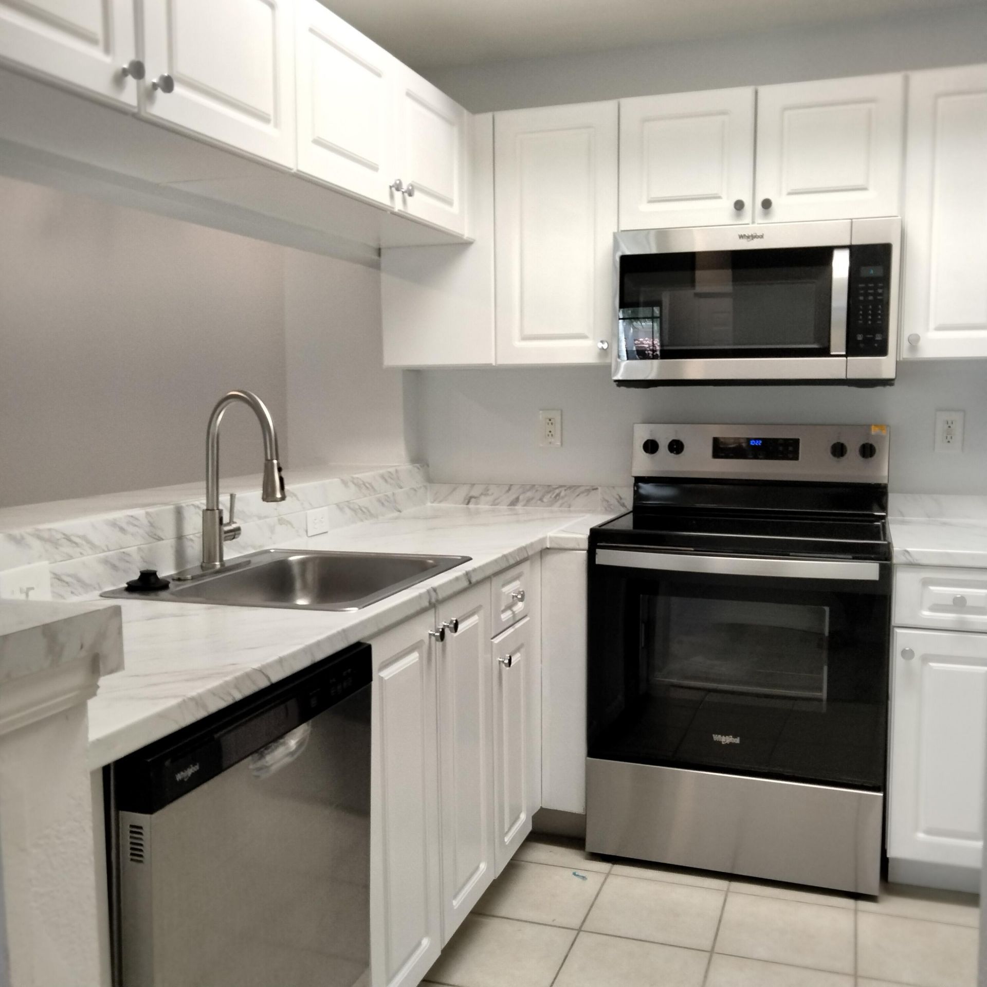 2803 Sarento Place, Unit 111, Palm Beach Gardens, FL 33410 Photo