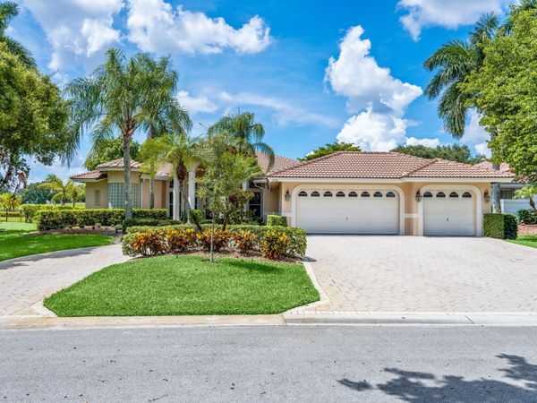 1756 NW 124th Way NW, Coral Springs, FL 33071