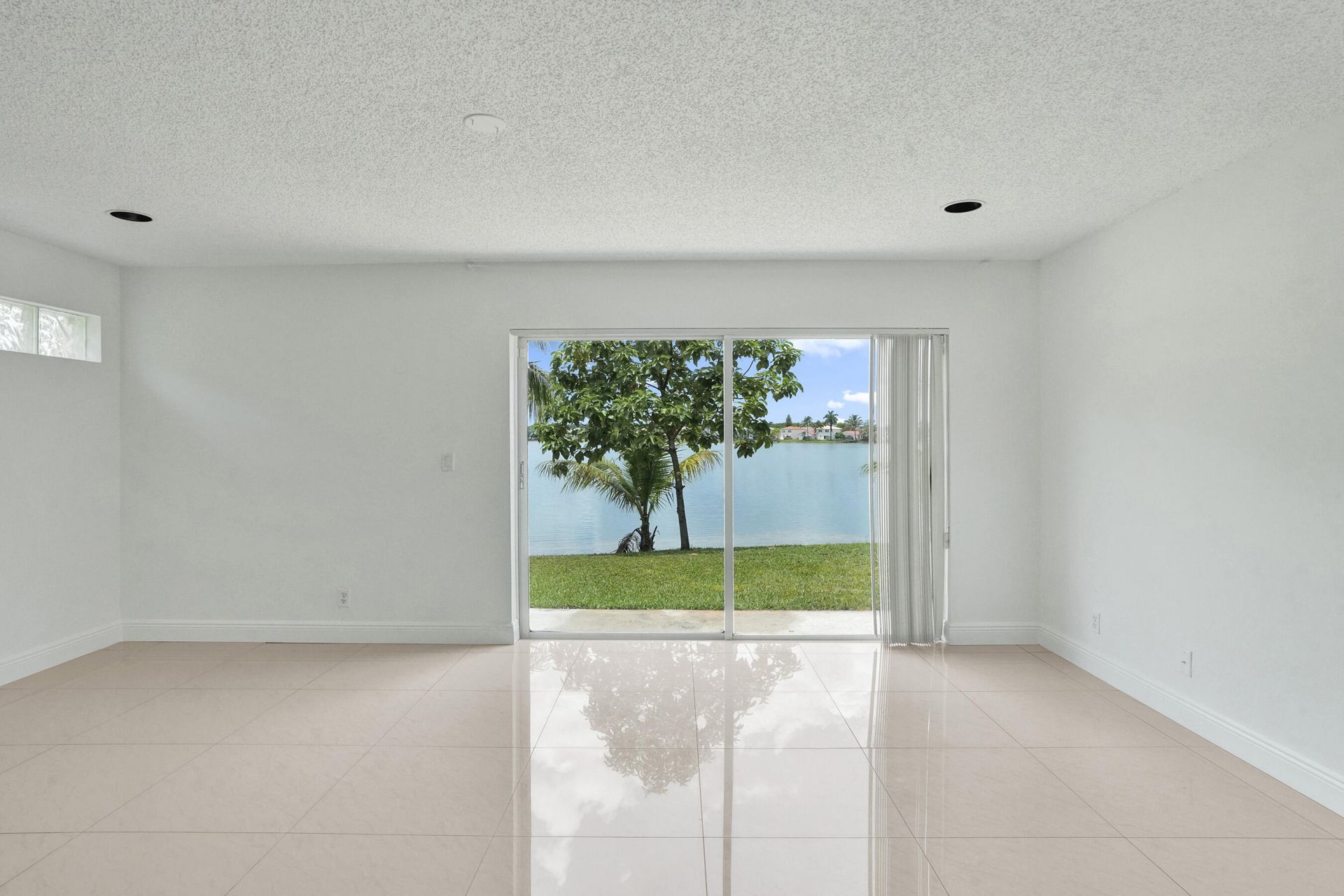 3109 Vista Del Mar, Margate, FL 33063 Photo