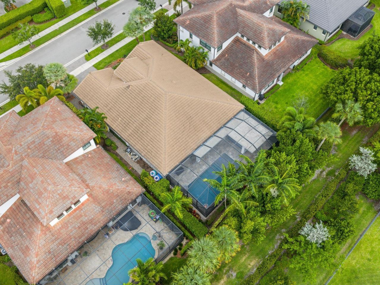 8785 W Watercrest Circle W, Parkland, FL 33076 Photo