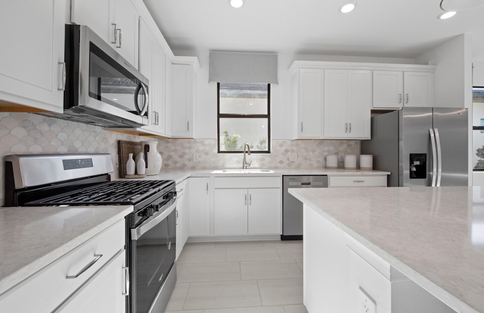 2114 Sequoia, Naples, FL 34120 Photo
