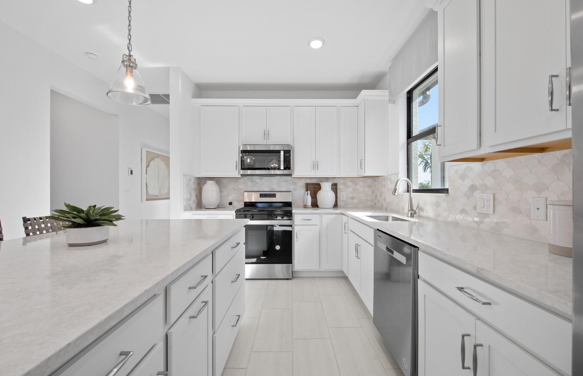 2114 Sequoia, Naples, FL 34120 Photo