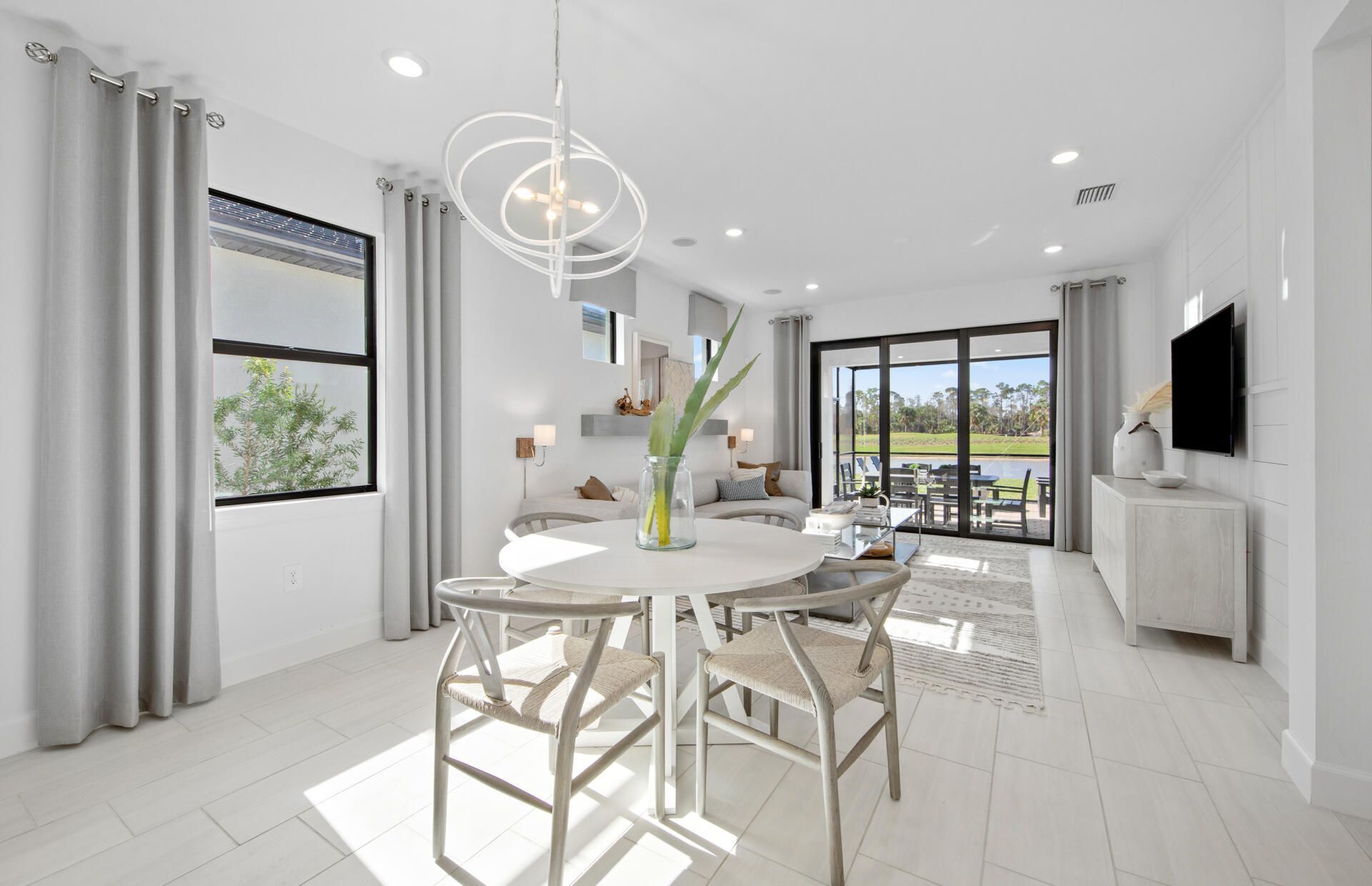 2114 Sequoia, Naples, FL 34120 Photo