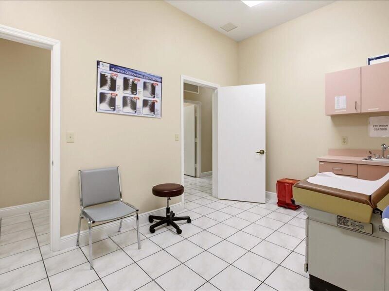 1100 S Main Street, Belle Glade, FL 33430 Photo