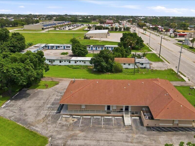 1100 S Main Street, Belle Glade, FL 33430 Photo