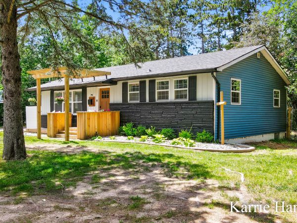 415 S Luray Street, Greenville, MI 48838