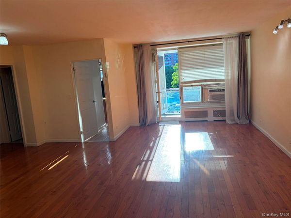 98 20 62ND DRIVE , Unit 3D, Rego Park, NY 11374